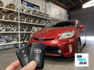 TOYOTA Prius ZVW30 Replacement Key