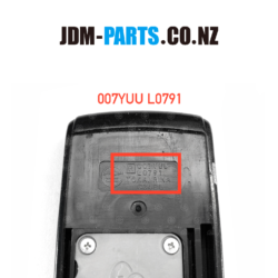 TOYOTA DAIHATSU Genuine SMART KEY 2 Buttons 007YUU-L0791