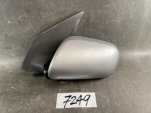 TOYOTA PASSO KGC10 Genuine Door Mirror / MURAKAMI 7672 / 012227 / Left Side x1