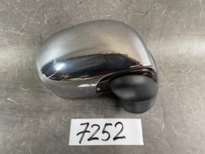 NISSAN CUBE Z12 Genuine Door Mirror / ICHIKOH 8289 / Right Side x1