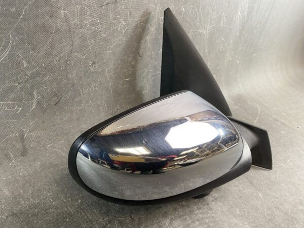 MAZDA VERISA DC5W DC5R Genuine Door Mirror / IH517 IH518 / Right Side x1 - Image 2