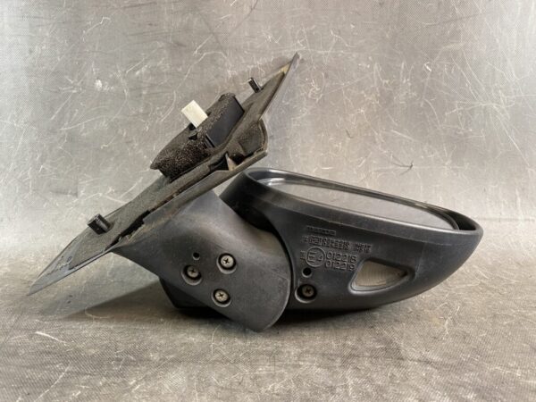 MAZDA VERISA DC5W DC5R Genuine Door Mirror / IH517 IH518 / Right Side x1 - Image 7