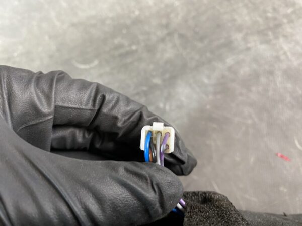 MAZDA VERISA DC5W DC5R Genuine Door Mirror / IH517 IH518 / Right Side x1 - Image 8