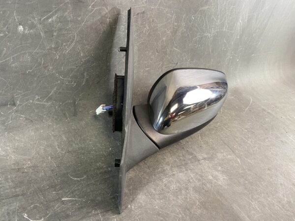 MAZDA VERISA DC5W Genuine Door Mirror / IH517 IH518 / Left Side x1 - Image 3