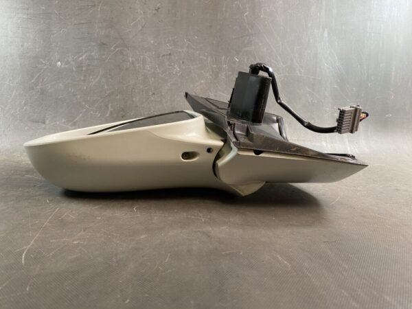 NISSAN ELGRAND E51 ME51 MNE51 NE51 Genuine Door Mirror B64 / Left Side x1 - Image 6