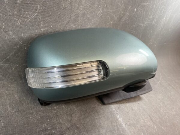 TOYOTA VITZ SCP90 KSP90 NCP90 NCP91 NCP95 Genuine Door Mirror / K83 RHD-R / Right Side x1 - Image 2