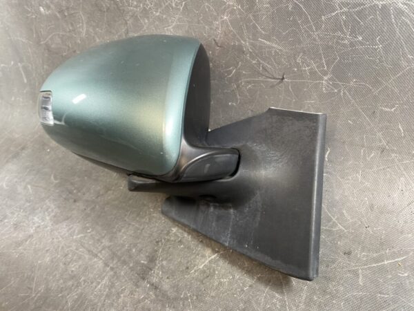 TOYOTA VITZ SCP90 KSP90 NCP90 NCP91 NCP95 Genuine Door Mirror / K83 RHD-R / Right Side x1 - Image 3