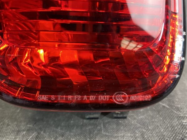 BMW MINI CLUBMAN GEN2 R55 ML16 Genuine Taillight 2755116 / 2755118 Right Side x1 - Image 2