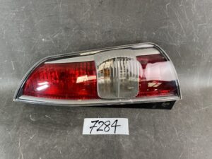 TOYOTA PASSO KGC10 Genuine Taillight / KOITO 220-51762 / Right Side x1