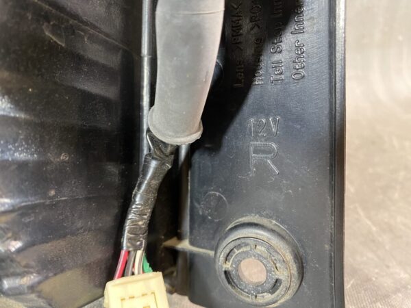 TOYOTA PASSO QNC10 Taillight 220-51762 Right Side x1 - Image 5