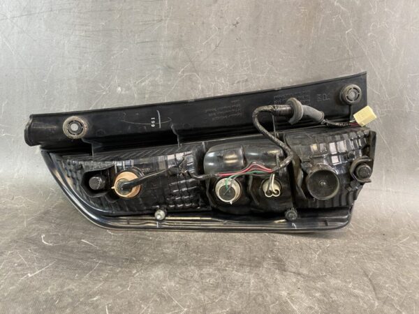 TOYOTA PASSO QNC10 Taillight 220-51762 Right Side x1 - Image 6