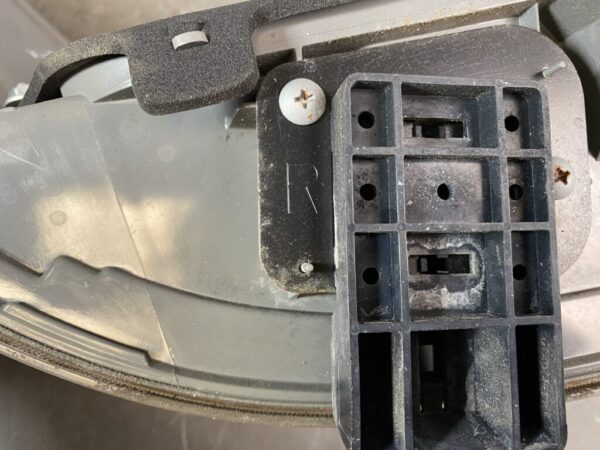 TOYOTA MARK X ZIO ANA10 Genuine Taillight / STANLEY 72-4 / Right Side x1 - Image 5