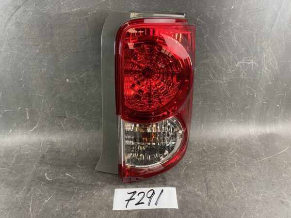 TOYOTA COROLLA RUMION ZRE152N Genuine Taillight / STANLEY 12-541 R / Right Side x1 » JDM-PARTS NZ