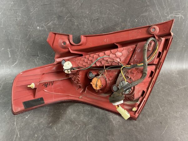 SUZUKI SWIFT ZC ZC71S ZC11S ZD11S ZC31S Genuine Taillight / 5696 S1-R / Right Side x1 - Image 6