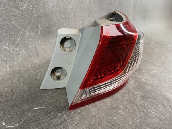 7295_taillight_4 HONDA ODYSSEY RB3 RB4 Taillight 220-22893 Right Sidex1 » NZ.95 » JDM-PARTS NZ » JDM-PARTS NZ HONDA ODYSSEY RB3 RB4 Taillight 220-22893 Right Sidex1 » JDM-PARTS NZ