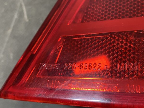 NISSAN SKYLINE V35 Taillight 220-63622 Right Side x1 - Image 4