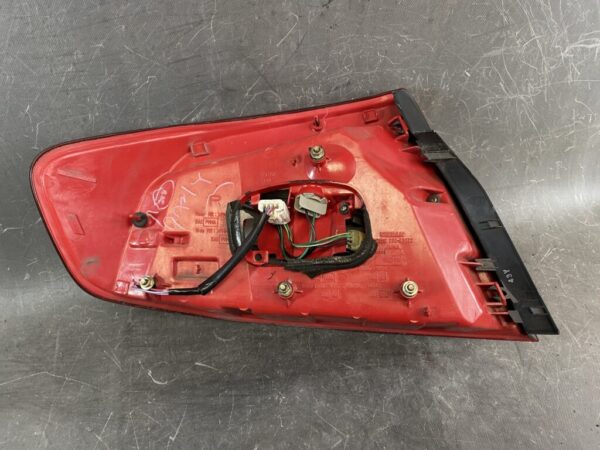 NISSAN SKYLINE V35 Taillight 220-63622 Right Side x1 - Image 6