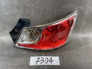 TOYOTA BB QNC21 Genuine Taillight / KOITO B1-3 / Right Side x1