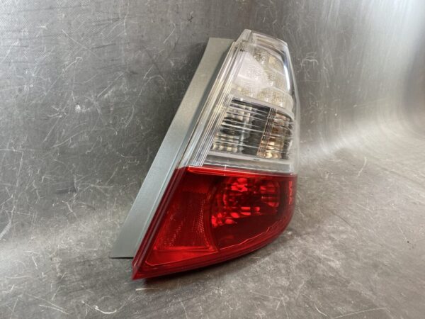 HONDA FIT JAZZ GE GE6 GE7 GE8 GE9 Taillight STANLEY P7612 Right Side x1 - Image 3