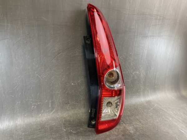 SUZUKI SPLASH XB32S Taillight TA0528 Right Side x1 - Image 3