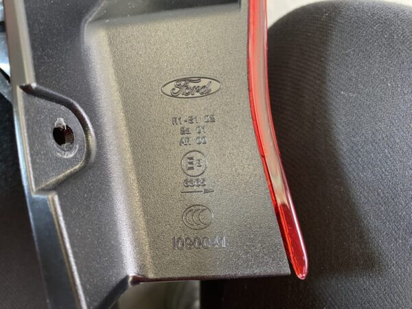 FORD FIESTA WZ MK7 Genuine Taillight 1090041 Right Side x1 - Image 6