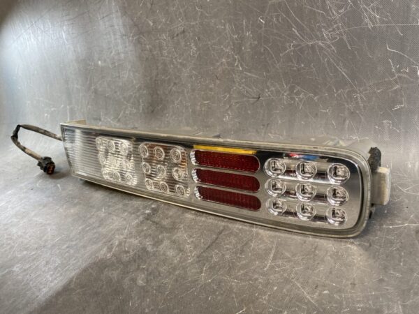 NISSAN CUBE Z11 Genuine Taillight / ICHIKOH D052 / Right Side x1 - Image 2
