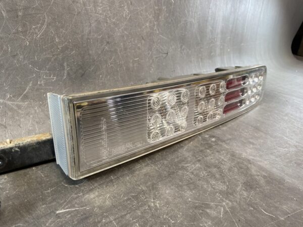 NISSAN CUBE Z11 Genuine Taillight / ICHIKOH D052 / Right Side x1 - Image 3