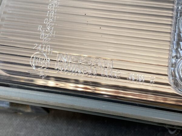 NISSAN CUBE Z11 Genuine Taillight / ICHIKOH D052 / Right Side x1 - Image 4