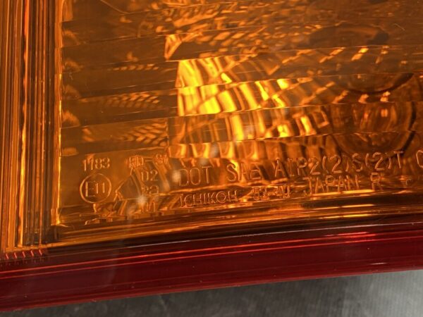 LEXUS IS IS250 IS350 GSE20 GSE21 GSE31 GSE35 AVE30 Genuine Taillight / ICHIKOH 53-40 / Right Side x1 - Image 4