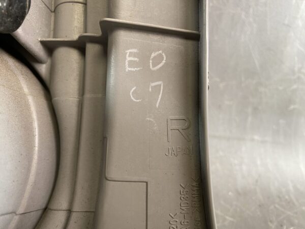 TOYOTA PASSO NGC30 Taillight 220-51004 Right Side x1 - Image 4