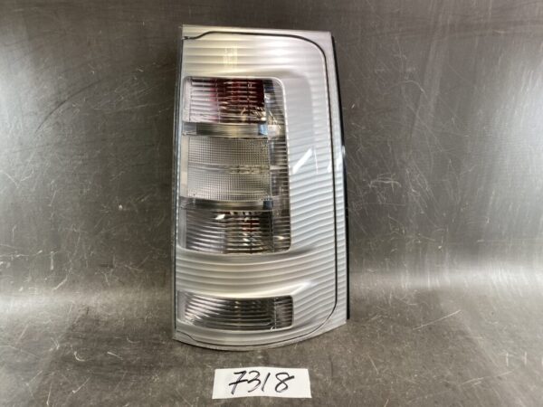 TOYOTA SIENTA NCP81 NCP85 Genuine Taillight / KOITO 52-242 / Right Side x1 » JDM-PARTS NZ