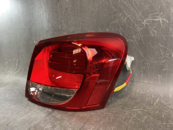 LEXUS GS GS350 GS450 GRS191 GRS196 GWS191 URS190 Genuine Taillight / KOITO 30-325 R / Right Side x1 - Image 2