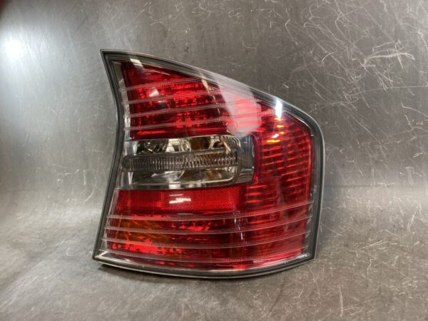 SUBARU LEGACY BL BL5 BL9 BLE Genuine Taillight / KOITO 220-20806 / Right Side x1 - Image 2
