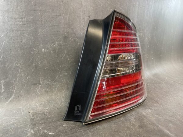 SUBARU LEGACY BL BL5 BL9 BLE Genuine Taillight / KOITO 220-20806 / Right Side x1 - Image 6