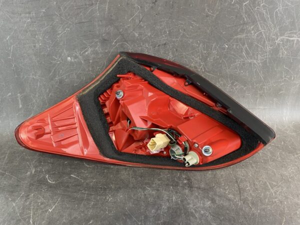 TOYOTA RAV4 RAV 4 ACA31 ACA36 Genuine Taillight / ICHIKOH 42-51 / Right Side x1 - Image 3