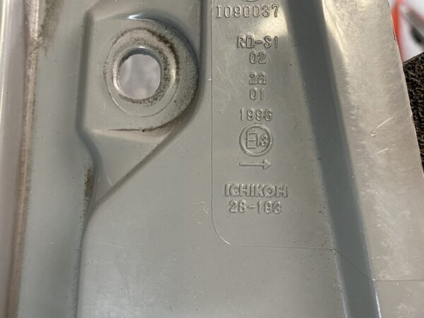 TOYOTA ESTIMA ACR50 ACR55 GSR50 GSR55 Genuine Taillight / ICHIKOH 28-193 / Right Side x1 - Image 4