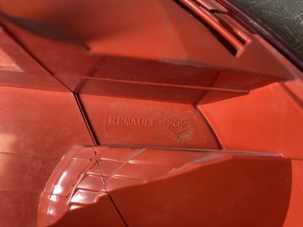 RENAULT CLIO III C85 LUTECIA RF4C Genuine Taillight 8200459960 Right Side x1 - Image 4