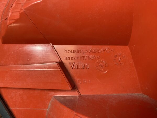 RENAULT CLIO III C85 LUTECIA RF4C Genuine Taillight 8200459960 Right Side x1 - Image 5