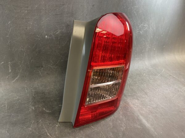 TOYOTA COROLLA FIELDER ZRE141 ZRE142 ZRE144 Genuine Taillight / KOITO 13-97 / Right Side x1 - Image 3