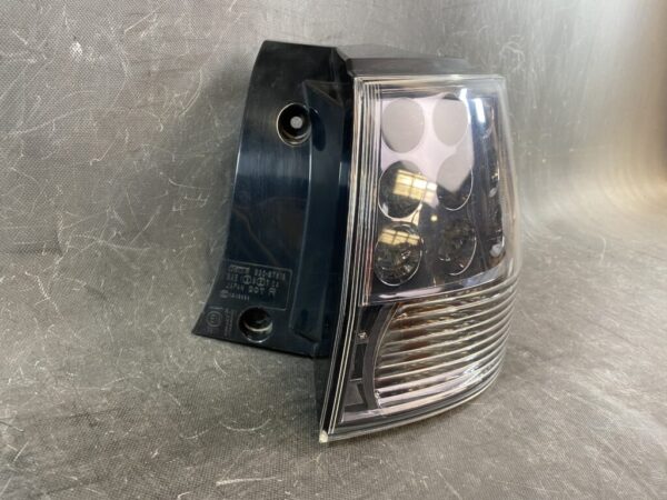MITSUBISHI OUTLANDER CW4W CW5W CW6W Genuine Taillight / KOITO 220-87813 / Right Side x1 - Image 4