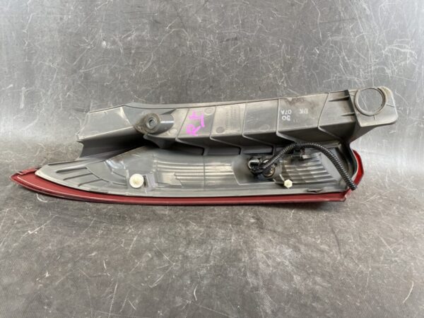 HONDA CR-V CRV RM RM1 RM2 RM3 RM4 Taillight P9849 Right Side x1 - Image 6