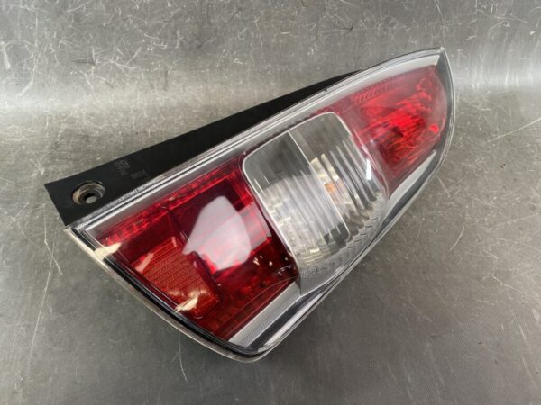 TOYOTA PASSO KGC10 Genuine Taillight / KOITO 220-51762 / Right Side x1 - Image 3