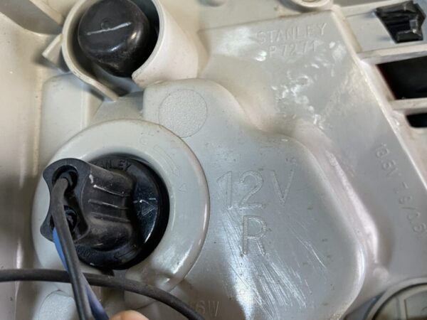 NISSAN TEANA J32 PJ32 TNJ32 Genuine Taillight / STANLEY P7271 R / Right Side x1 - Image 5