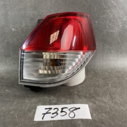 MITSUBISHI DELICA D2 MB15S Genuine Taillight / TOKAIDENSO 35603-54MO R / Right Side x1