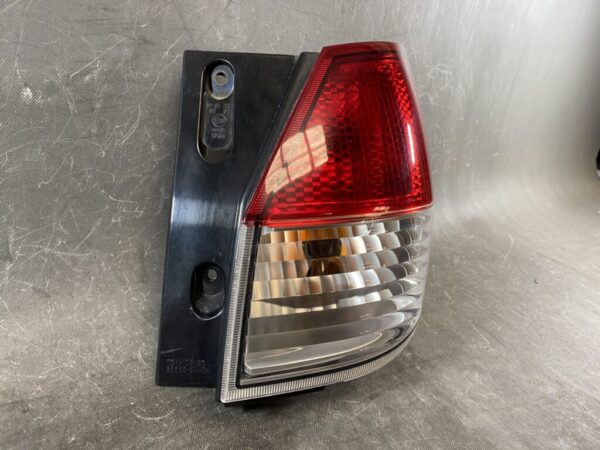 MITSUBISHI DELICA D2 MB15S Taillight 35603-54MO Right Side x1 - Image 3