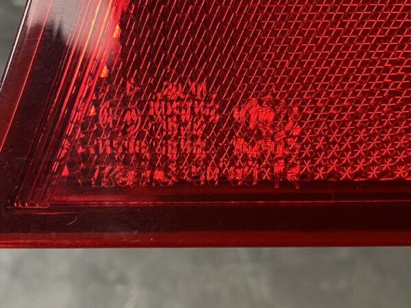 LEXUS LS LS450 LS600h USF40 USF45 USF41 USF46 Taillight 50-89 Right Side x1 - Image 4