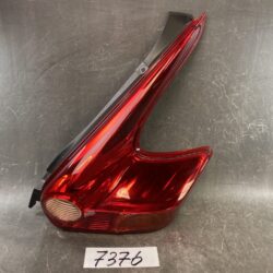 NISSAN JUKE F15 Genuine Taillight / ICHIKOH T003 / Right Side x1