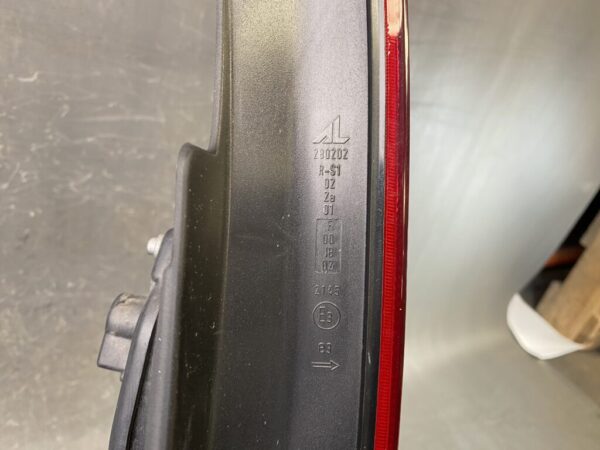 FIAT PANDA Genuine Taillight 280202 / 51763008 Right Side x1 - Image 5