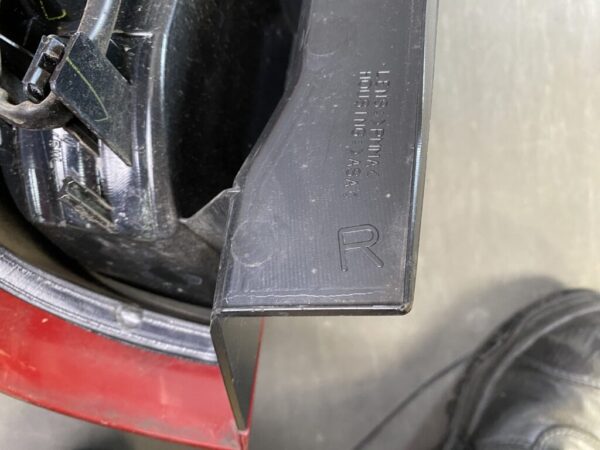 NISSAN XTRAIL X-TRAIL T31Genuine Taillight / KOITO 220-63929 / Right Side x1 - Image 6