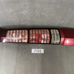 HONDA STEPWAGON RF RF3 RF4 RF5 RF6 RF7 RF8 Genuine Taillight / STANLEY P3494 R / Right Side x1
